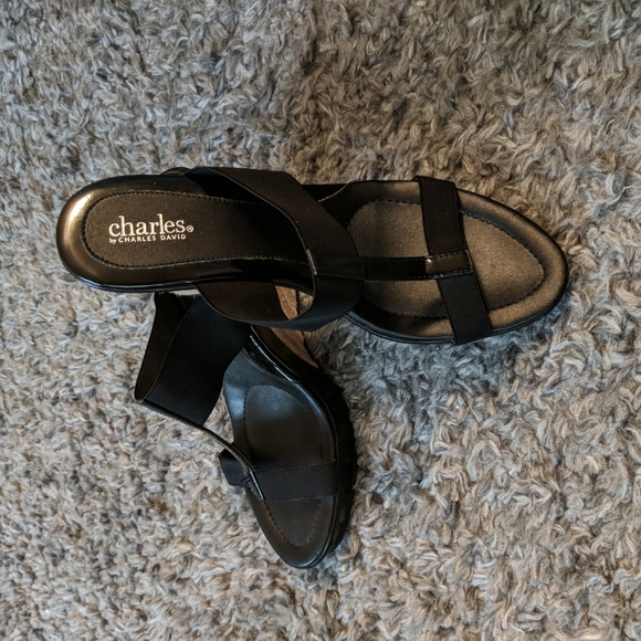 Charles by Charles David slip on wedges - Picture 4 of 6